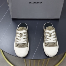 Balenciaga Sneakers